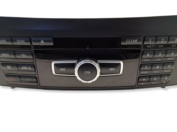 OEM A2049001813 Navigaattororadio Mercedes-Benz C W204 image 4