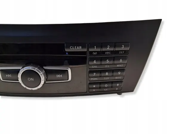 OEM A2049001813 Navigaattororadio Mercedes-Benz C W204 image 5