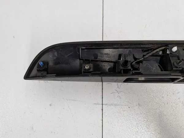 Poignée de coffre Nissan Juke I OEM 90868BV80 image 10