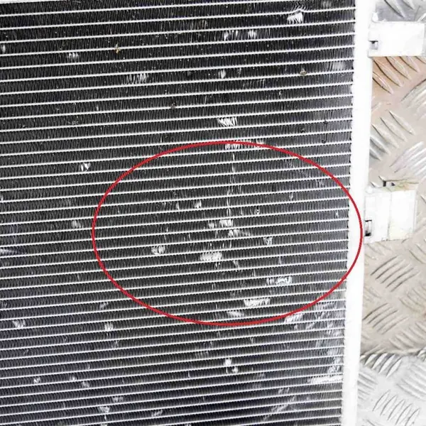 BMW X3 G01 2017 Kylmäainekondensaattori / A/C Radiatori OEM 9389411 image 5