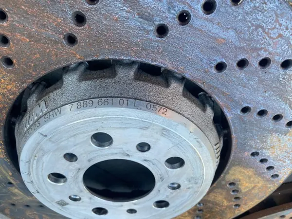 BMW M2G87 Bremscheibe & Bremssattel Satz Vorne image 8
