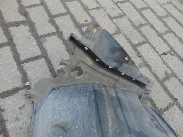 OEM 63844-CL70A Oikea etulokasuoja Infiniti FX35 2003 image 9