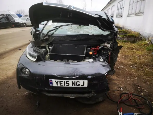 BMW i3 etuovi vasen lukko OEM dot24m19as2 image 7