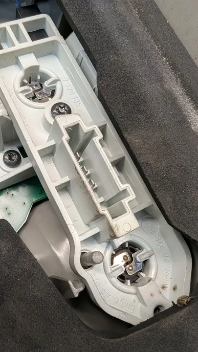 MERCEDES W211 LIFT KOMBI RECHTER ACHTERLAMP A2118202864 image 9