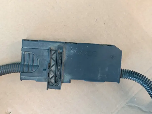 Mangueira AdBlue Skoda OEM 3Q0131983AE - Usado image 8