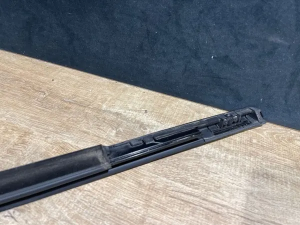 OEM FAH5730 Rutfältslist Dörr Bak Vänster Range Rover Sport image 3