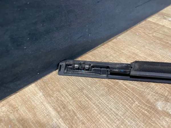 OEM FAH5730 Rutfältslist Dörr Bak Vänster Range Rover Sport image 4