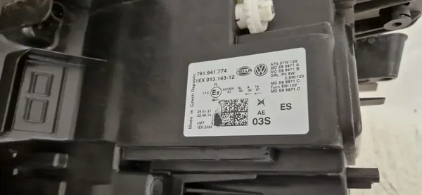 VW Touareg III 3 761 Full LED Farol Direito 2018-2023 image 8