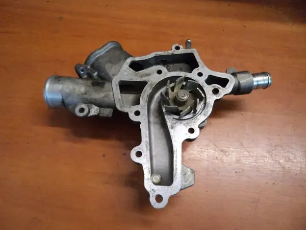 SKF VKPC 85310 Vattenpump image 3