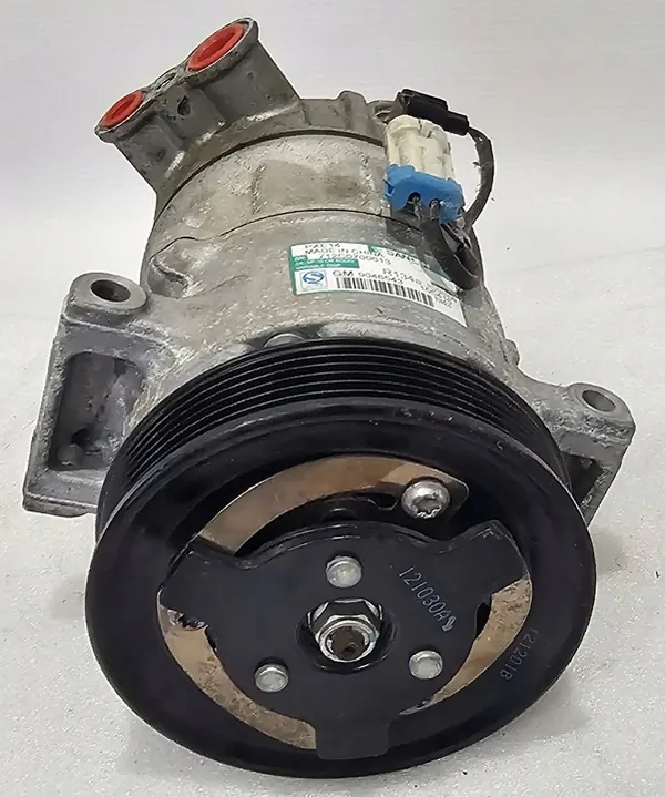 AC-kompressori Opel Insignia A / Astra J - 9046543 image 3