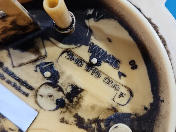 Polttoainepumppu VW Tiguan I 07- 2.0D 5PIN image 5