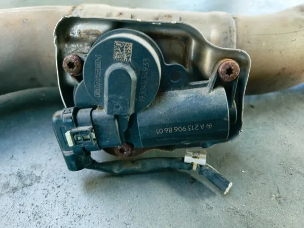 Silencieux Central W205 Diesel Mercedes - Pièce OEM image 7