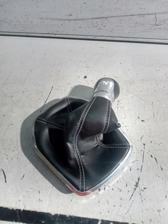 Pomo de cambio FORD FIESTA MK8 OEM - Ford OE image 2