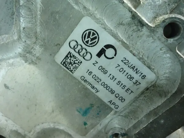 AUDI A4 B8 A5 8T EGR-Jäähdytin 3.0 TDI 2009 image 3