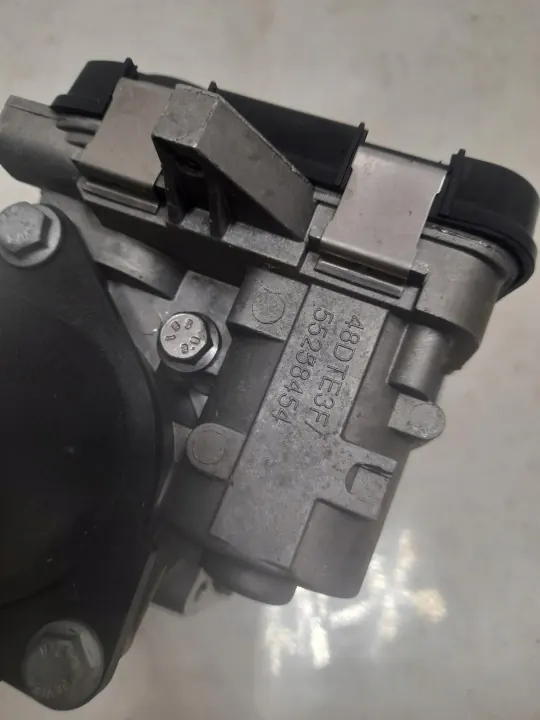 Arrefecedor EGR OEM 46335565 para Jeep Wrangler JL 2.2 CRD image 8