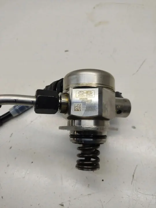 Pompe à carburant haute pression OEM 3532607250 pour KIA Stonic image 5