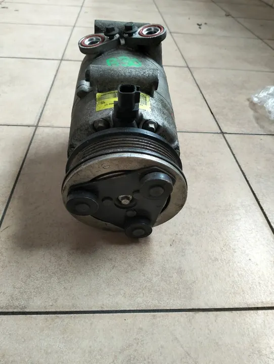 Compressore AC VOLVO C30 S40 V50 C70 3M5H-19D629 image 3