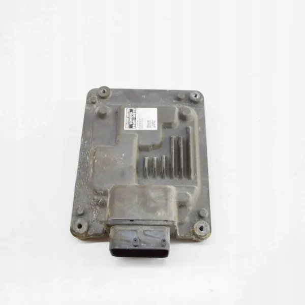 Toyota AdBlue-moduuli OEM 2760005002 Land Cruiserille image 2