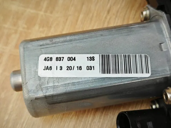 Door Pull Motor Right Front Audi A7 C7 4G8837004 image 3