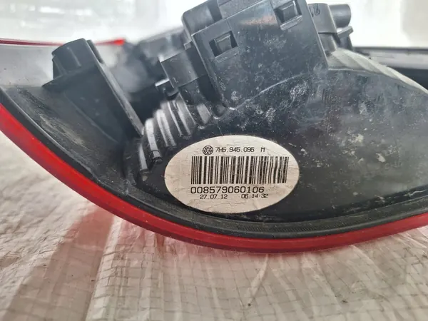 VW T5 Transporter Luz Trasera Derecha image 9