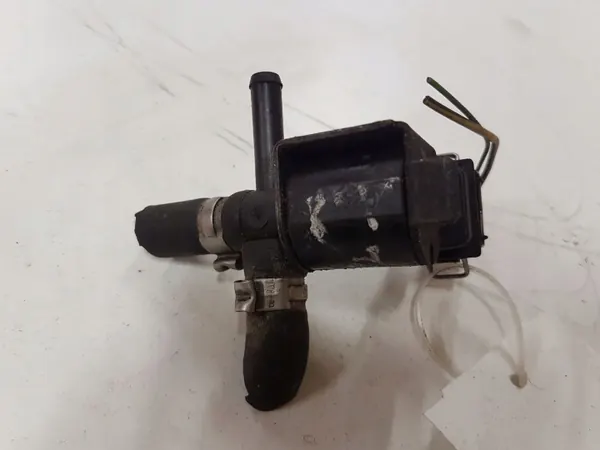 Válvula de vácuo OEM 058906283F para VW Audi Seat 1.8T image 3