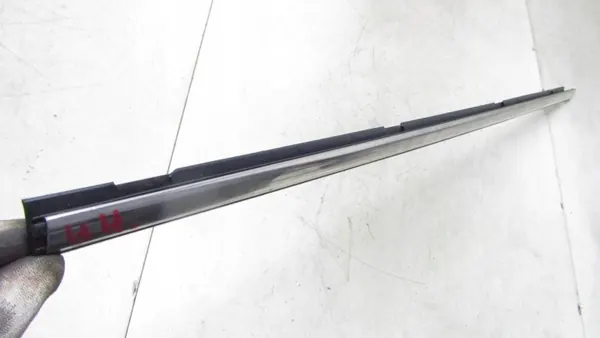 OEM 9816605080 Lame Racleur Avant Droit Citroen DS7 image 4