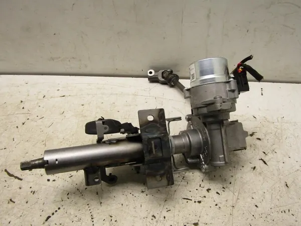Ohjauspylväs ristikappale OEM 488102003R Dacia Dusterille image 3