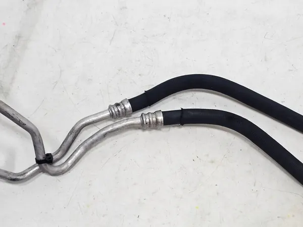 BMW 5 F10 F11 10-17 Tuyaux de Refroidissement Huile 3.0B image 3