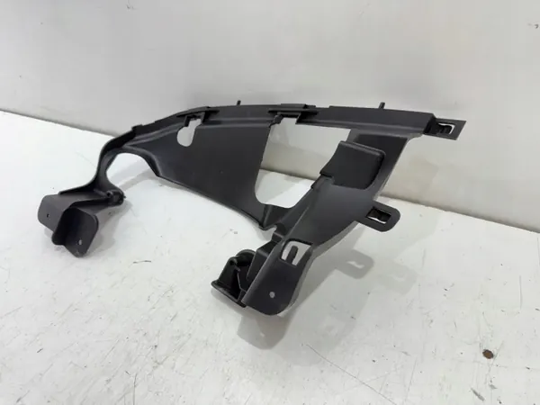 Mercedes uitlaatbevestiging OEM A1678850903 image 3