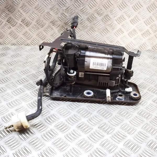 Compressor de suspensão VOLVO XC60 II 15150000713 image 2