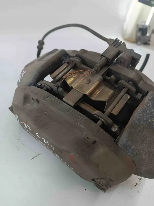 Mercedes-Benz A0024202383 Etuvasen jarrusatula image 5