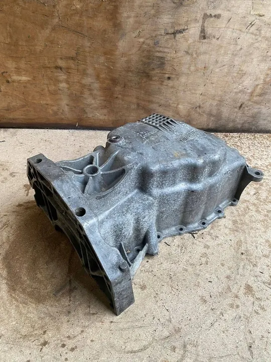 Oljepanna Renault 8200451325 image 3