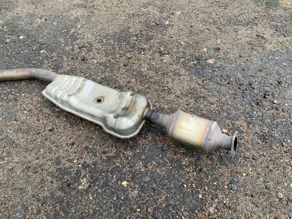 Ford Edge II Uitlaatdemper OEM 1H2172962240 image 7
