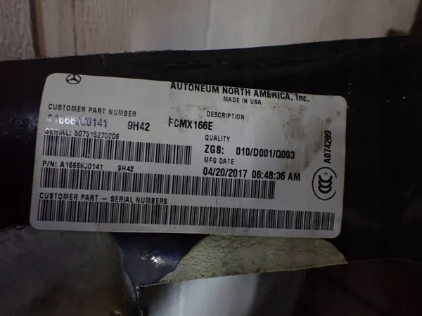 Mercedes GLS X166 takalattiamatto OEM A1666800141 image 8