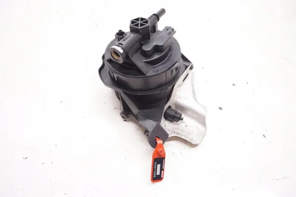 Volvo Bränslefilterhus OEM 9645928180 D4204T image 2