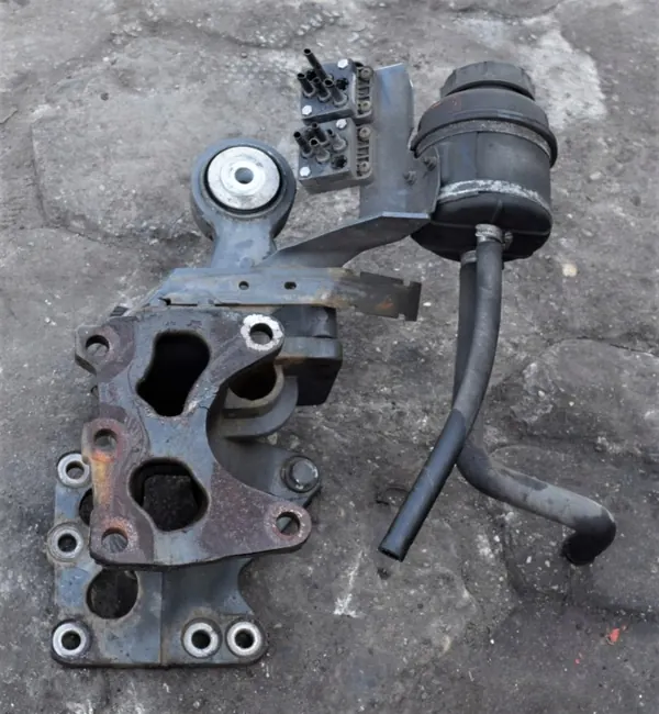 Soporte de dirección DAF OE para XF 105 - Usado image 2