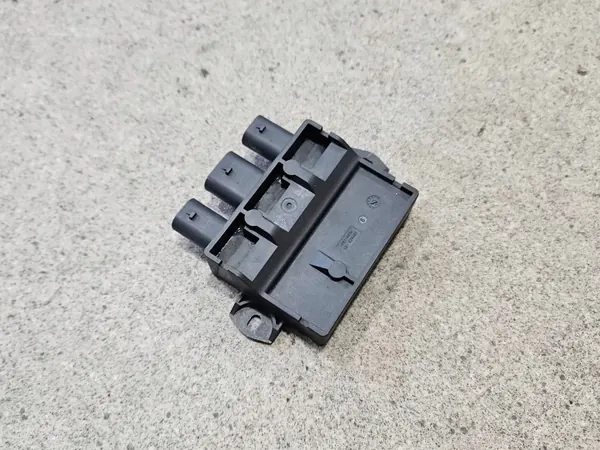 Sensor pé Volvo OEM 32137251 para porta-malas image 6