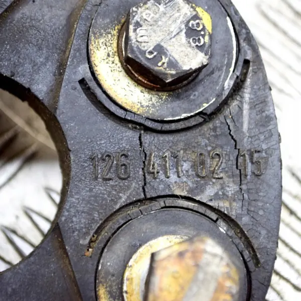 Accouplement d'arbre de transmission Mercedes-Benz A1264110215 image 6