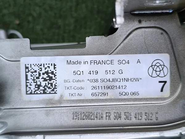 Audi Q3 83A ohjauspylväs OEM 5Q1419512G image 4