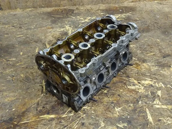 Cilinderkop GOLF V AUDI TT 8J A3 8P 2.0 TFSI 06F103285 image 2