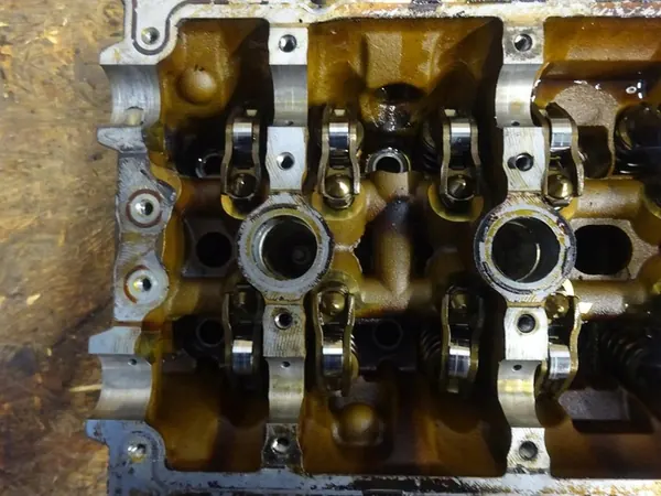 Cilinderkop GOLF V AUDI TT 8J A3 8P 2.0 TFSI 06F103285 image 8