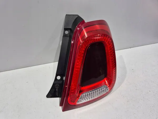 Luz Trasera Derecha Fiat 500 Lift 2015- OEM 52007422 image 3