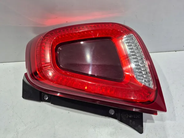 Luz Trasera Derecha Fiat 500 Lift 2015- OEM 52007422 image 5