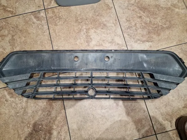 Grille avant Ford Transit Custom image 2