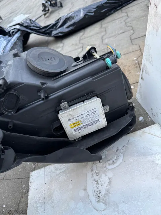 AUDI A3 8P LIFT FARO BIXENON DERECHO 8P0941004AM image 6