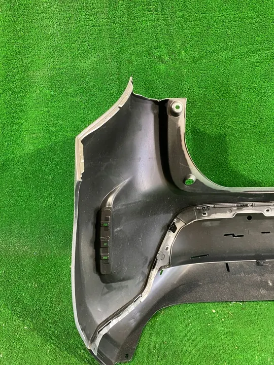 Paraurti posteriore Toyota Yaris Cross image 4