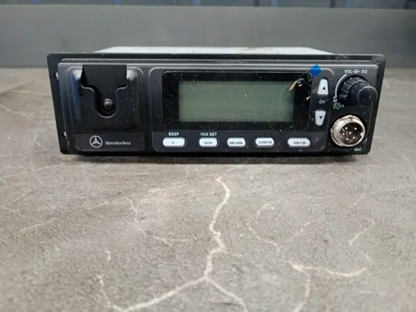 CB-Radio OEM A9608200636 voor Mercedes Actros MP4 image 2