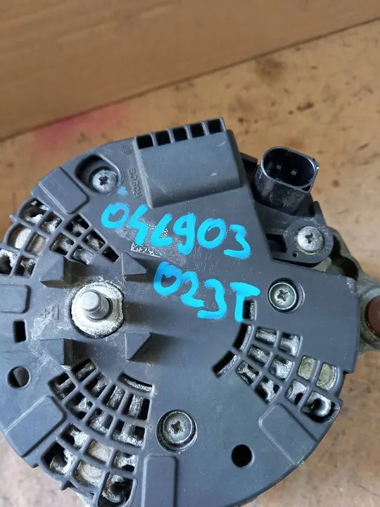 Vaihtovirtageneraattori Volkswagen Multivan 2017 OE 04L903023T image 3