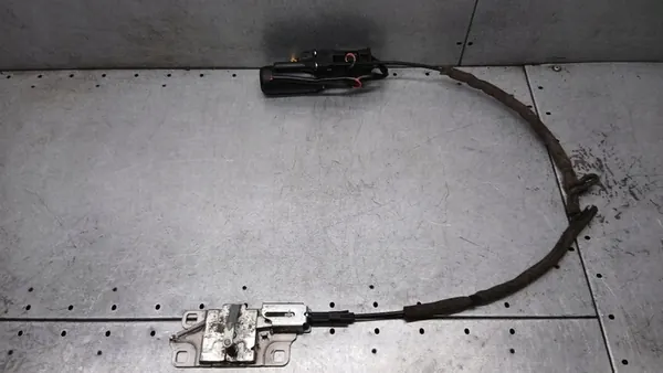 Fechadura do porta-malas Audi A8 D3 2002-2009 3.0 TDI image 1