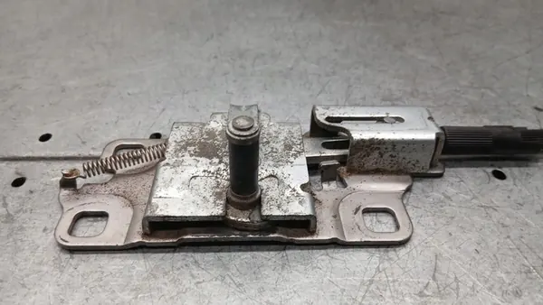 Fechadura do porta-malas Audi A8 D3 2002-2009 3.0 TDI image 3